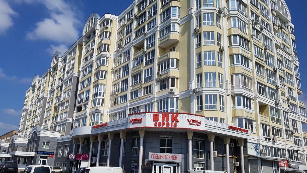 Chernigov City Apartments Na Peremohy Exterior foto